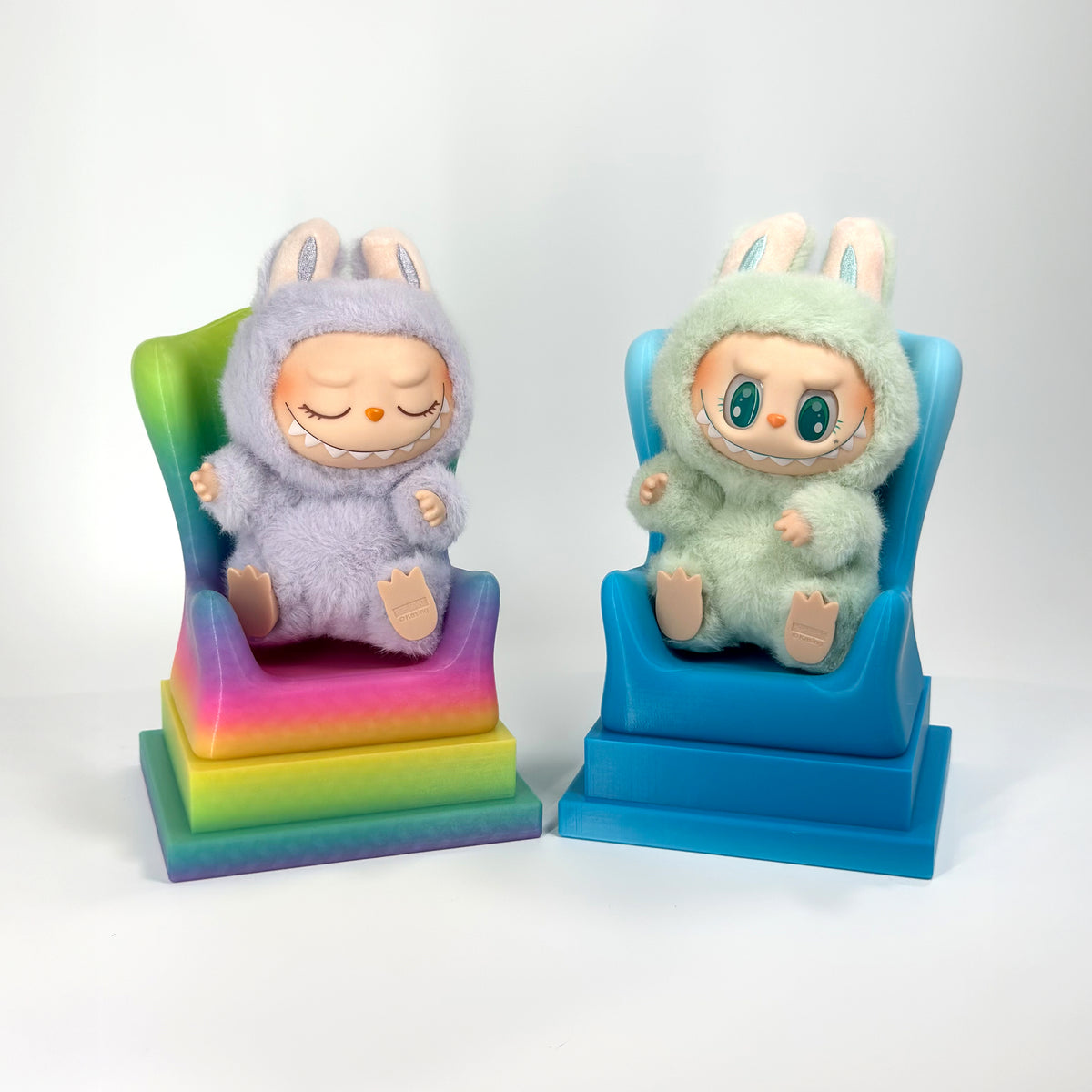 Plushy Chairz Wingback